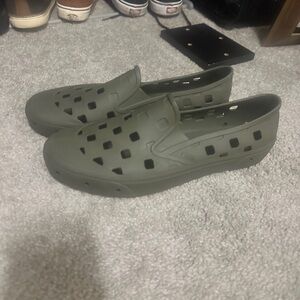 Mens Vans Slip on TRK 
Green
Size 12